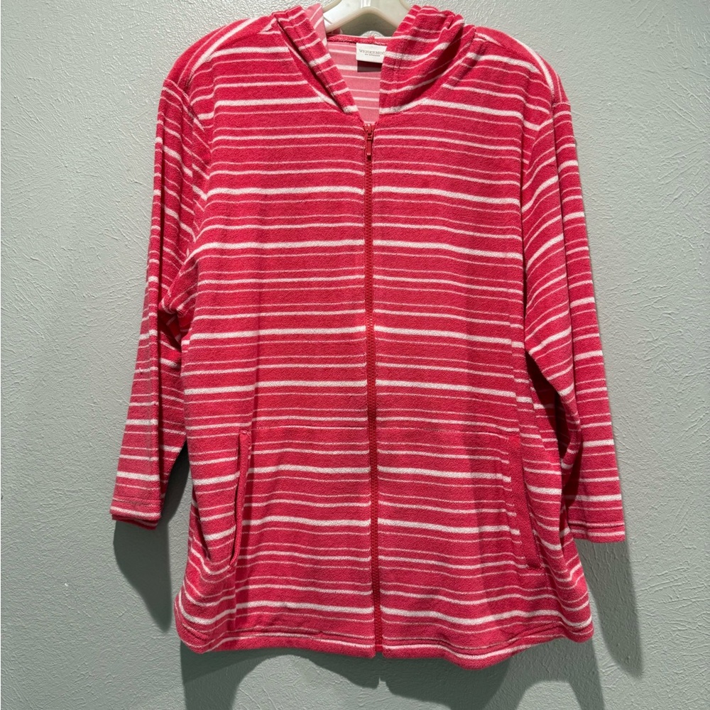Chico's Pink and White Striped Top. PTP 23”, Length 25”